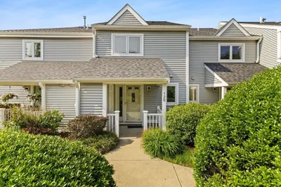 126 Westcliff Dr #126