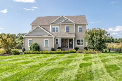 26 Mckenzi Ln 1