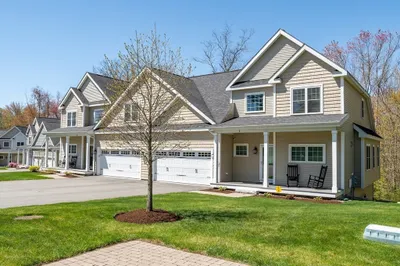 1 Stonebrook Court #1 1