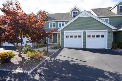 6 Terry Ln #6 1