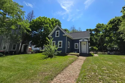 61 E Ashland St