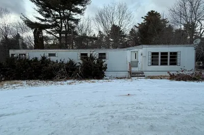 246 Old Warren Rd