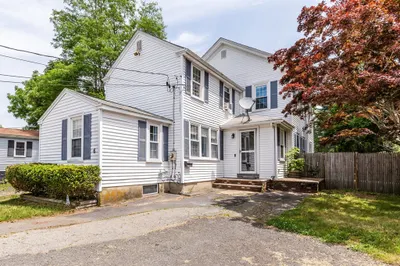 6 Parkin Ct 1
