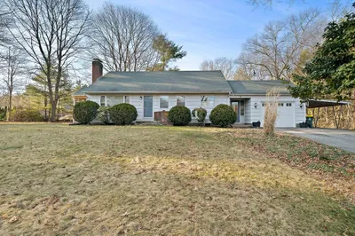 14 Wheelock Circle 1