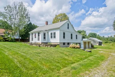 386 Main Rd 1
