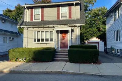54 Mckinley St 1