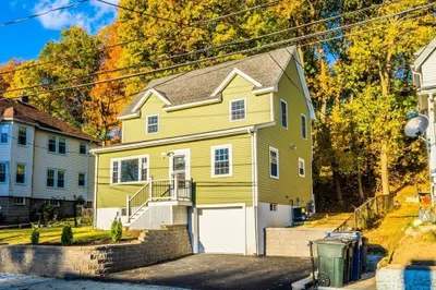 29 Cornell St 1