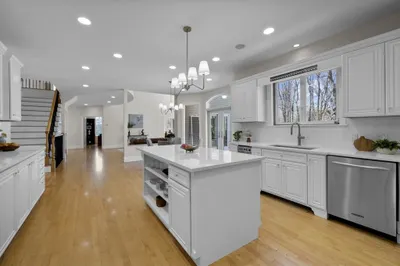 8 Fairlawn Ln 1