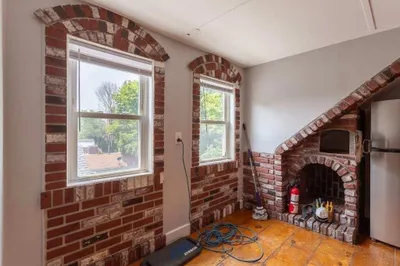 152 East St #3