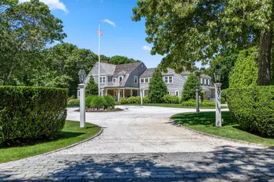 207 Pineleigh Path 1