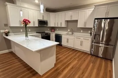 13 Nahant Street #4B 1