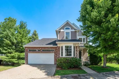 7 Riverwalk Ln #7 1