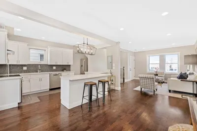 15 Richard St #1 1
