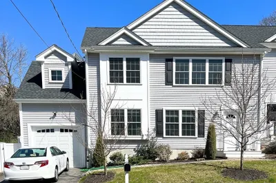 47 Endicott St #U-LEFT 1