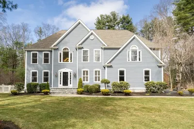 23 Woodhaven Dr 1