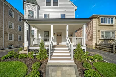 24 Olney St #24 1