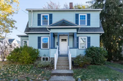 92 Harvard Ave