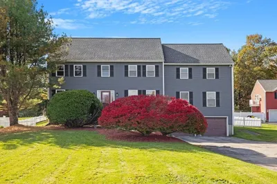 6 Apple Blossom Way 1