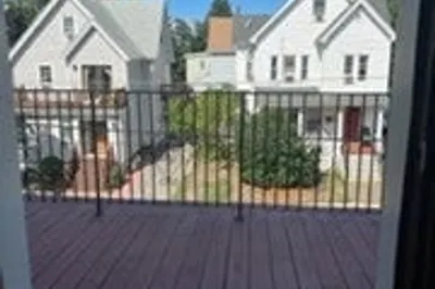 11 Upham St #3