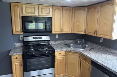 3 Bowdoin Ave #2 1