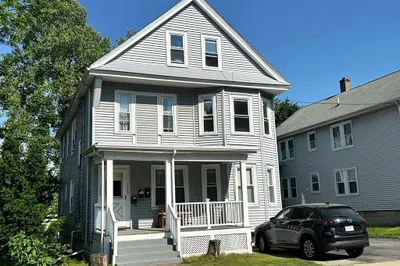 155 School St #3