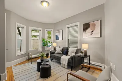 303 Elm St #1