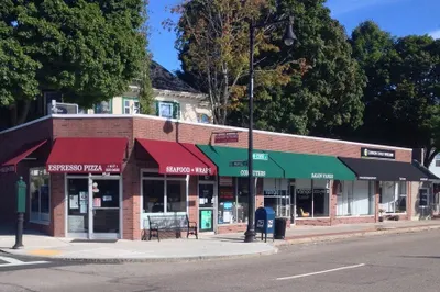 1819 Centre Street 1