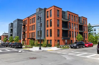 118 B Street #204 1
