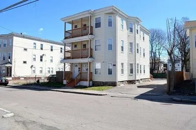 15 Exchange St 1
