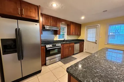 18 Glen Rock Ave 1
