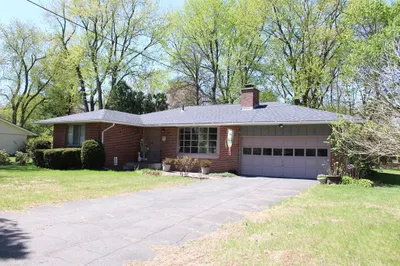4 Skyline Dr 1
