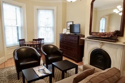 4 Claremont Park #2F