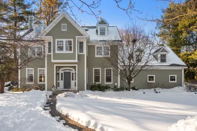 5 Griffin Circle 1