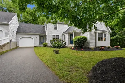 6 Brookside Lane #6