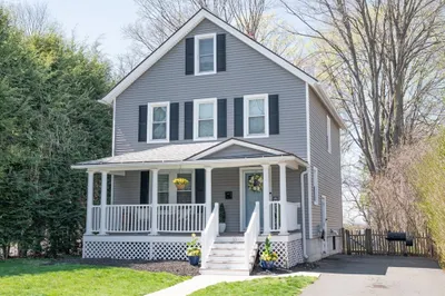 10 Callender Avenue 1