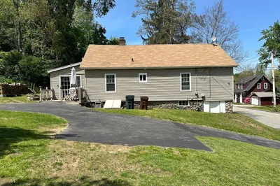 76 Boyce St