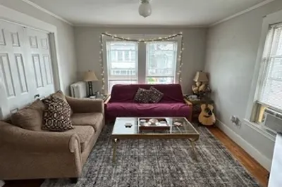 5 Thatcher St #2