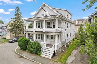 21 Carney St 1