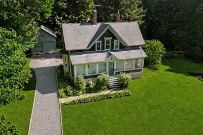 42 Walnut Rd 1