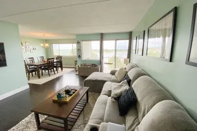 100 Cove Way #501 1