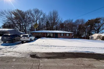 133 Ardsley Circle