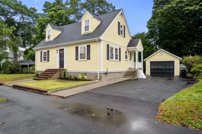 6 Audubon Rd 1
