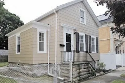 134 Hillman St 1