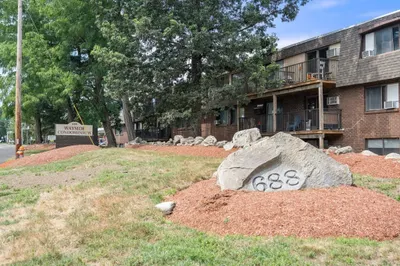 688 Boston Post Rd E Rd #304