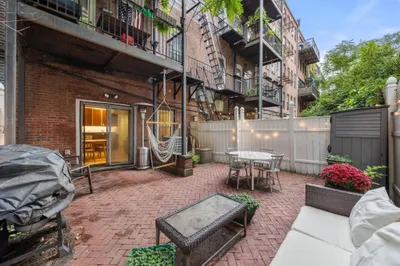 28 Isabella St #28