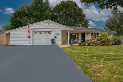 79 Brookville Ave