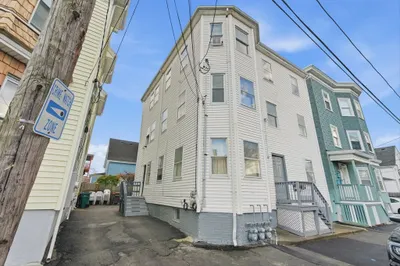 8 Ray St 1