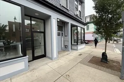 318 Somerville Ave 1