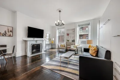 169 Beacon St #3-4 1
