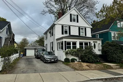 21 Hillsdale Rd